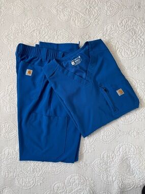 Carhartt Force Cross-Flex Medical Scrub Set